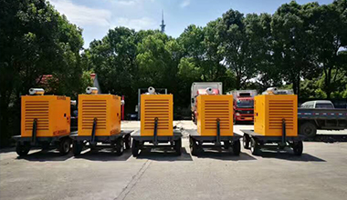 南通某市政公司采購悍莎450立方強自吸排污泵車