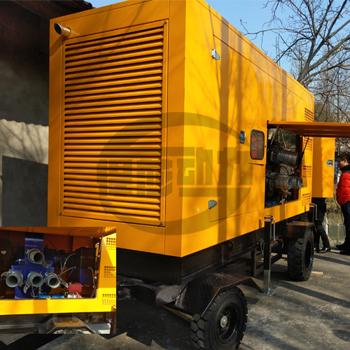 南京城市防汛再添多臺移動防汛泵車